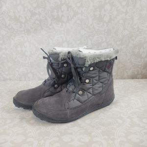 NWOT Columbia Gray 200 gm OMNI-HEAT Waterproof Winter Boots
